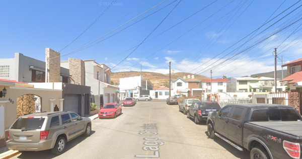 Casa en venta en Valle Dorado, Ensenada — foto 2 de 13