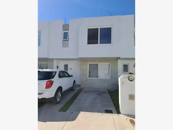 Casa en venta en Residencial Santa Fe, Corregidora — foto 2 de 21