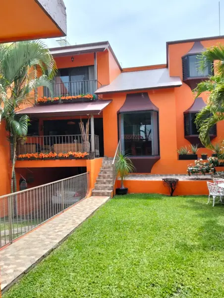 Casa en venta en Lomas de la Selva, Cuernavaca — foto 2 de 17