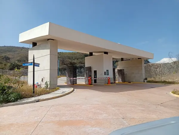 Terreno en venta en Tres Marías, Morelia — foto 3 de 6
