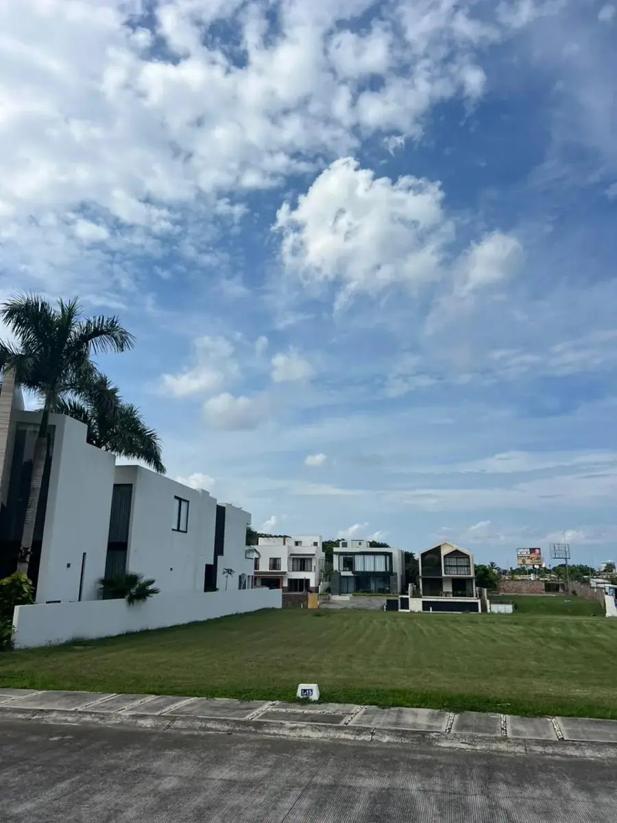 Terreno en venta en El Dorado Residencial, Boca del Río — foto 1 de 4