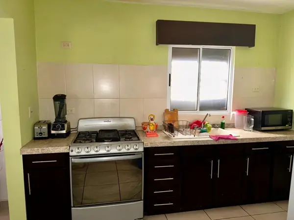 Casa en renta en Portal de las Lomas, Saltillo — foto 3 de 17