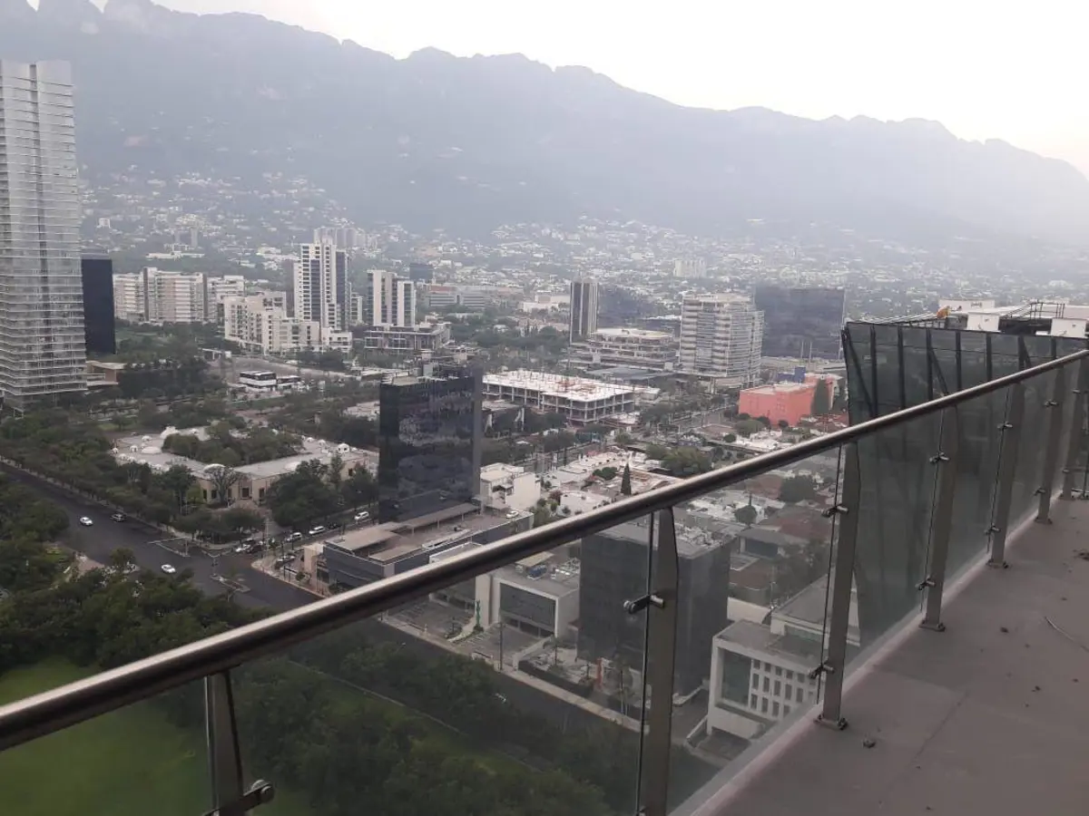 Departamento en Venta en Zona Santa Engracia, San Pedro Garza García, Nuevo León