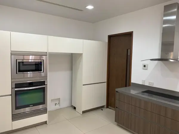 Departamento en Renta en Jeronimo Siller, San Pedro Garza García, Nuevo León 3