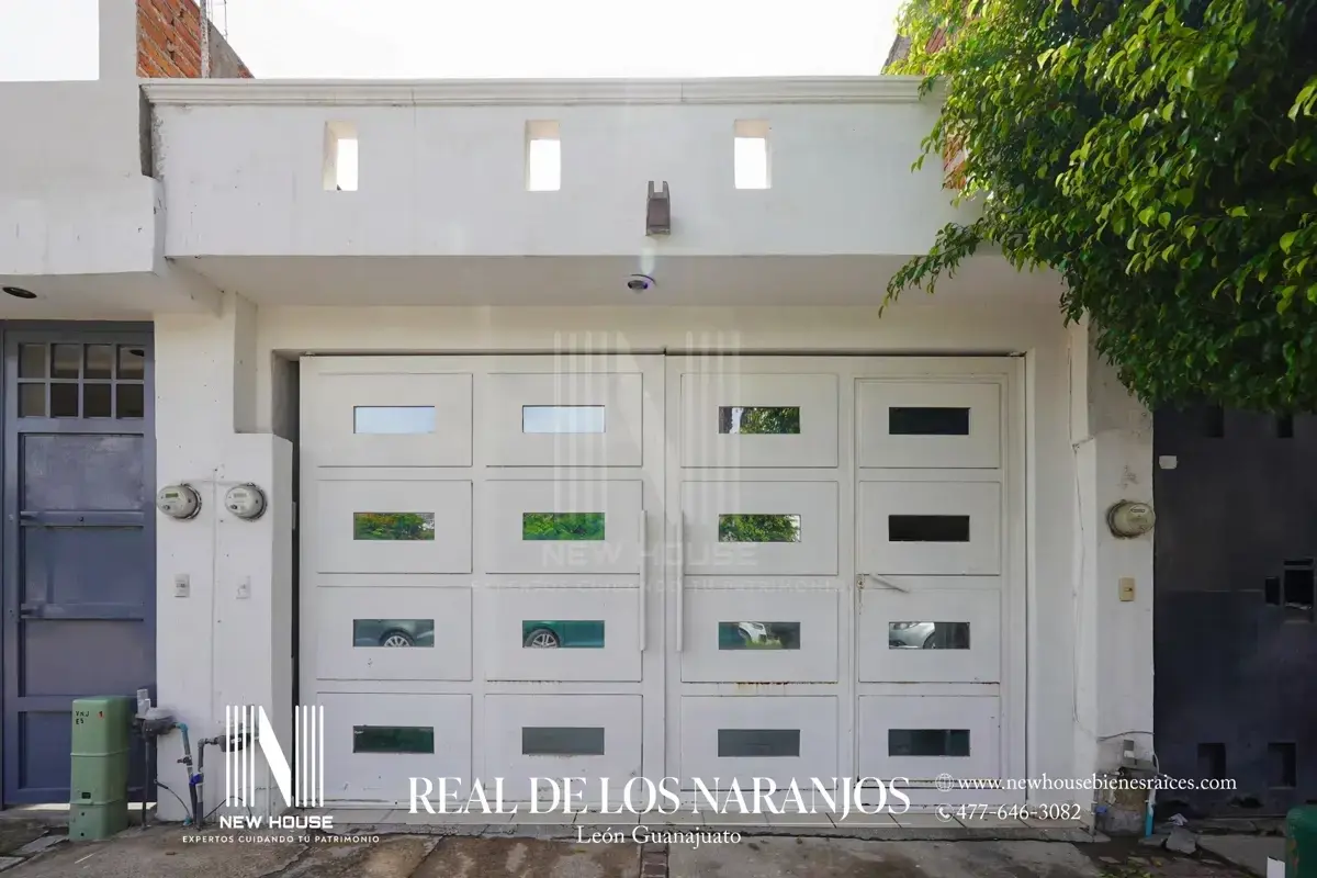Casa en venta en Real de los Naranjos, León — foto 1 de 9