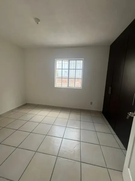 Casa en venta en Real de los Naranjos, León — foto 3 de 9