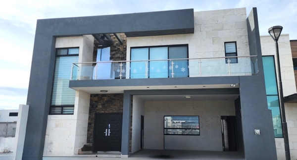 Casa en Venta en Fraccionamiento Residencial Habita II Al norte de Saltillo Casa en Venta en Fraccionamiento Residencial Habita II Al norte de Saltillo