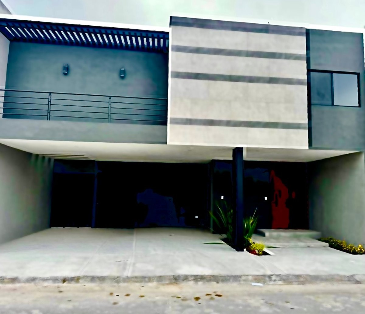 Casa en venta en Rincón de los Encinos, Saltillo — foto 1 de 16