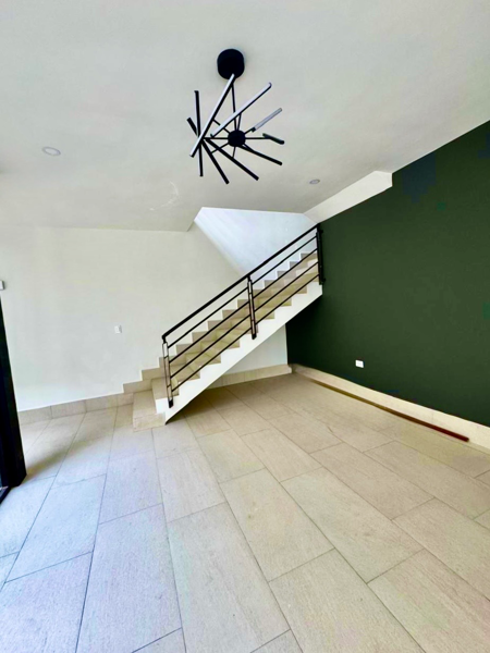 Casa en venta en Rincón de los Encinos, Saltillo — foto 3 de 16