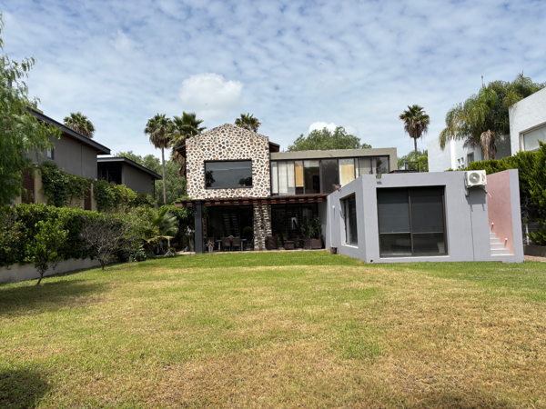 Casa en renta y venta en Balvanera Golf & Polo en Querétaro