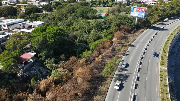Terreno en Renta en 21 de Enero, Guadalupe, Nuevo León 5