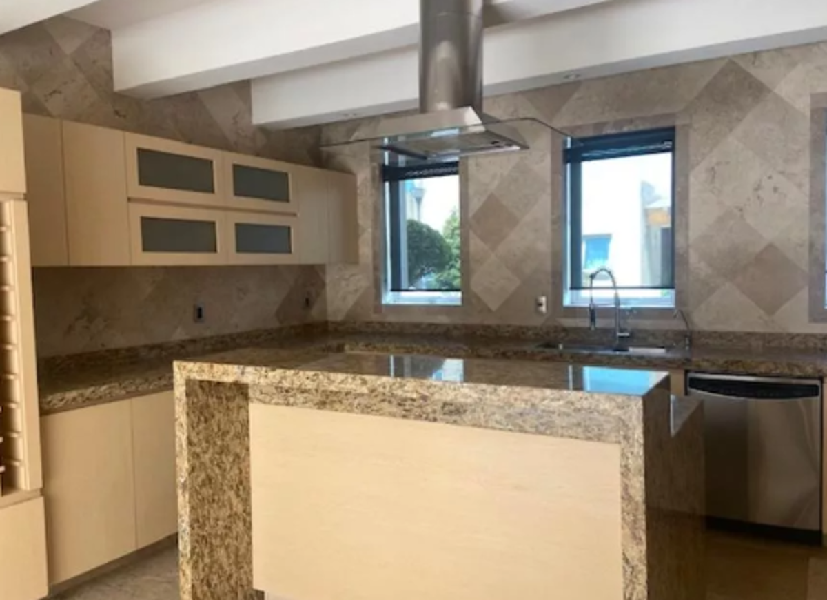 Casa en venta en Constitucion, Mexicali — foto 1 de 10