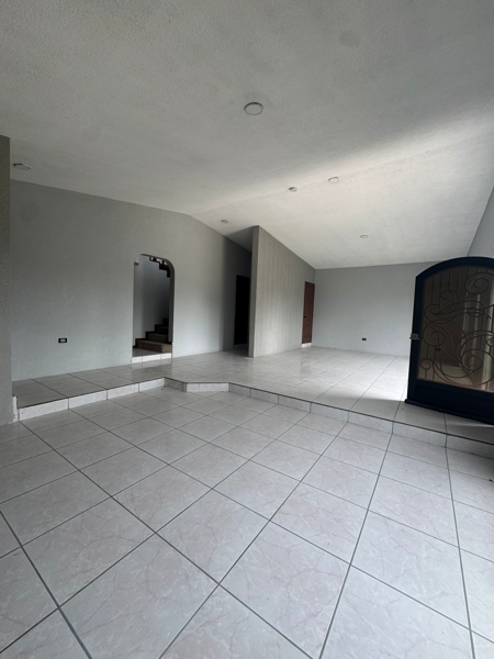 Casa en renta en Villas de Irapuato, Irapuato — foto 3 de 13