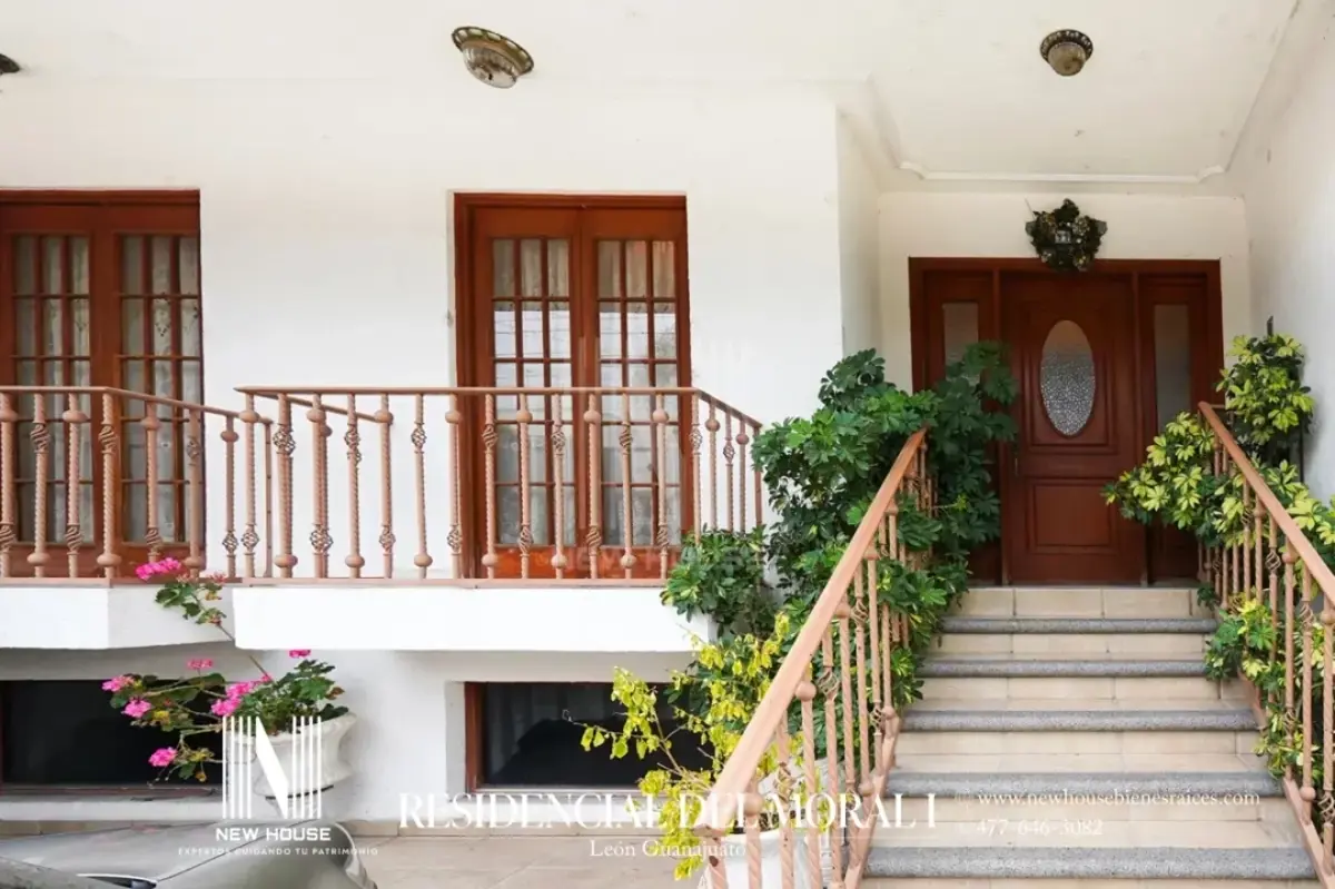 Casa en venta en Residencial del Moral, León — foto 1 de 7