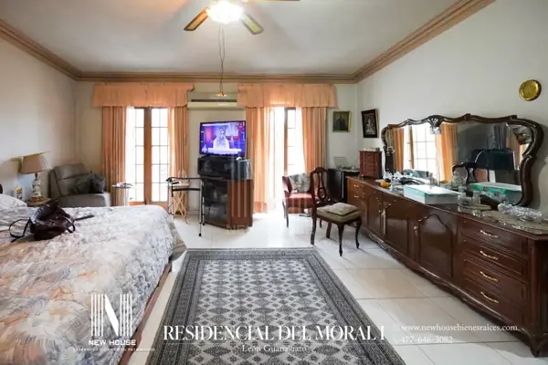 Casa en venta en Residencial del Moral, León — foto 3 de 7