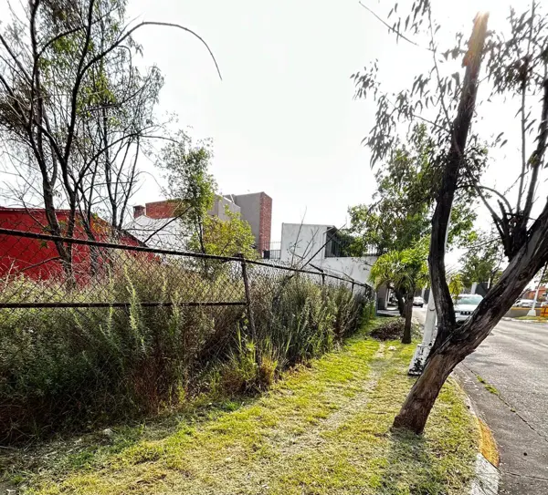 Terreno en venta en La Herradura, Huixquilucan — foto 2 de 5