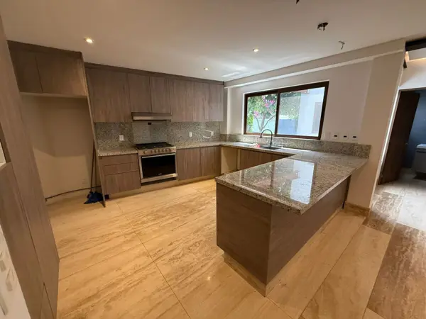 Departamento en venta en Lomas de Tecamachalco, Naucalpan de Juárez — foto 2 de 26