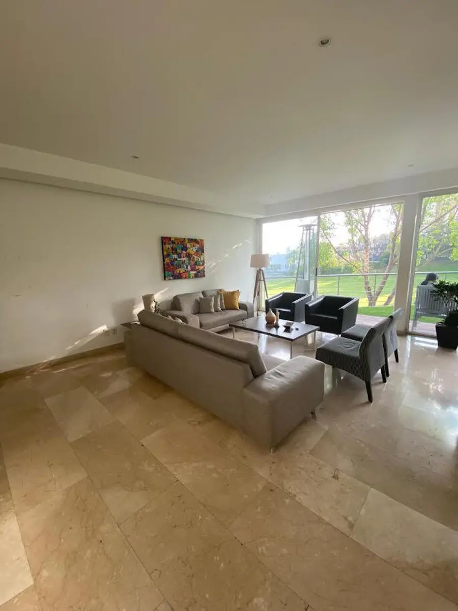 Casa en venta en Bosque Real, Huixquilucan — foto 1 de 25