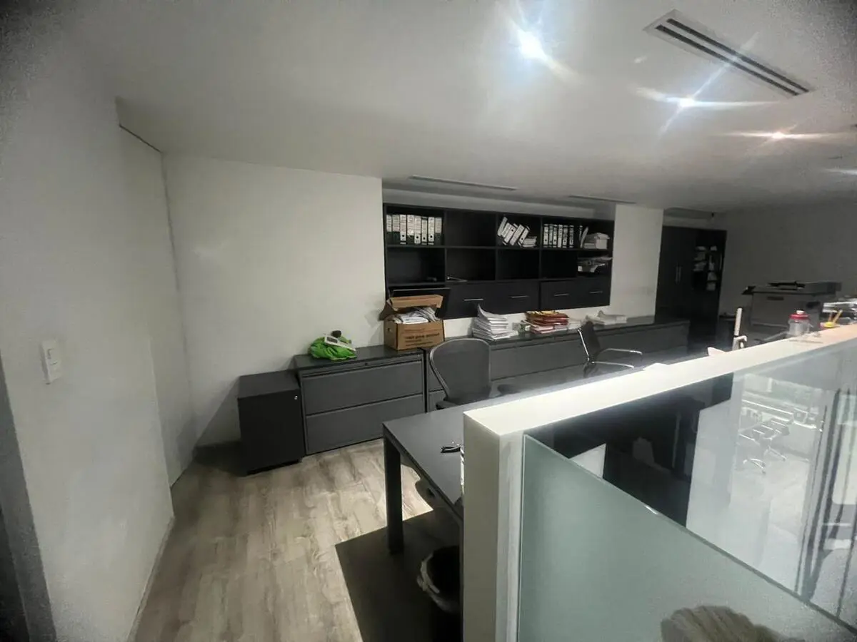Oficina en renta en Bosques de las Lomas, Cuajimalpa de Morelos — foto 1 de 11