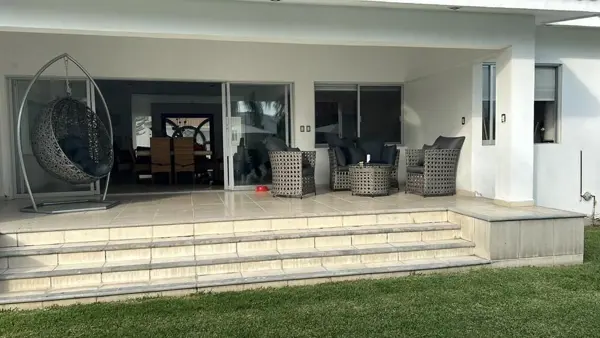 Casa en venta en Lomas de Cocoyoc, Atlatlahucan — foto 2 de 24