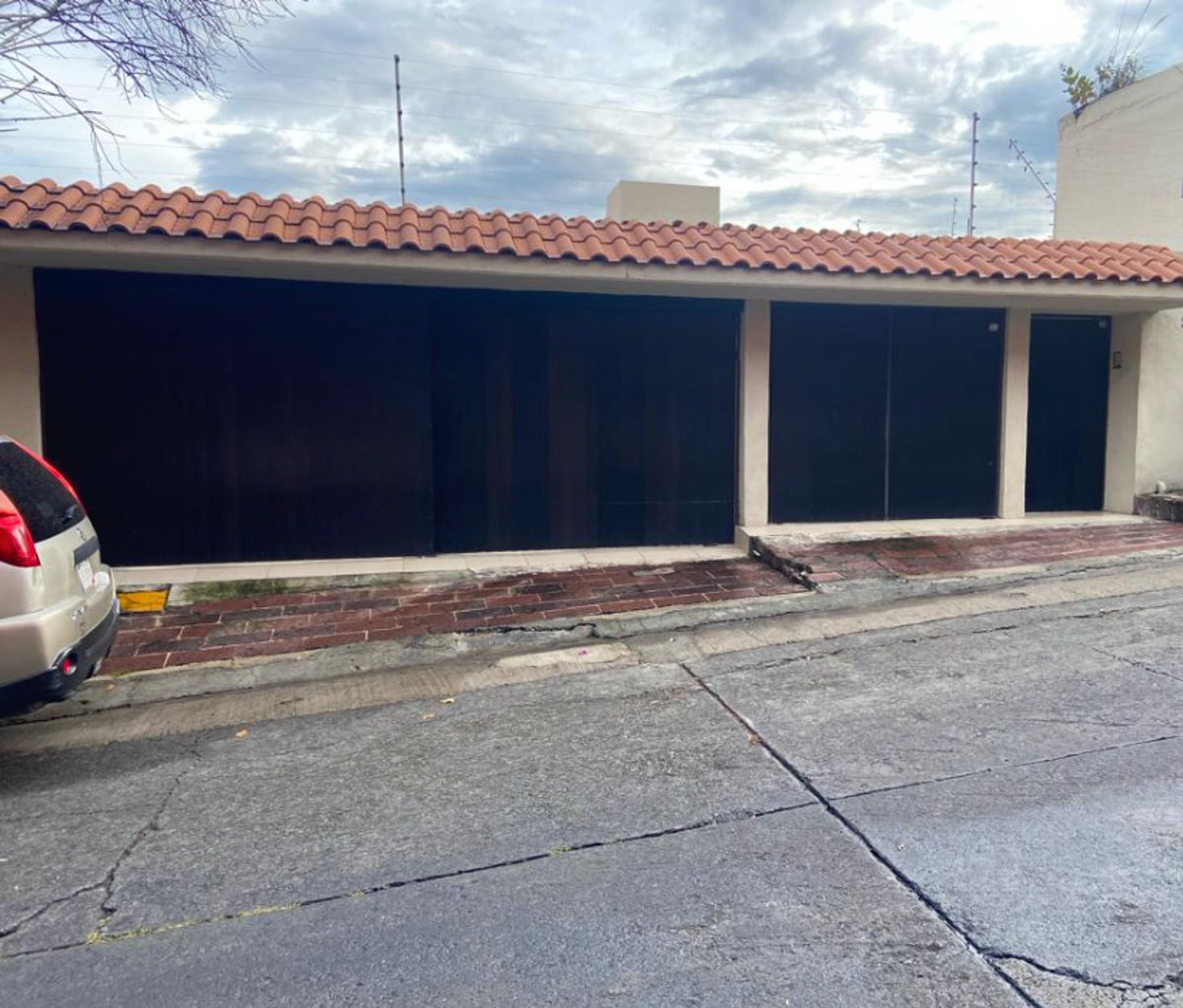 Casa en venta en La Herradura, Huixquilucan — foto 1 de 43