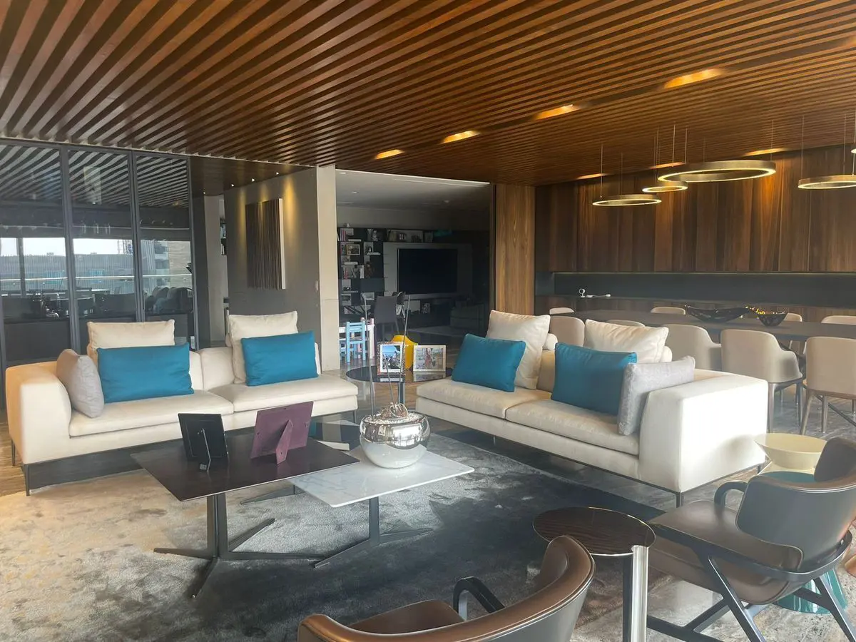 Departamento en venta en Bosques de las Lomas, Cuajimalpa de Morelos — foto 1 de 45