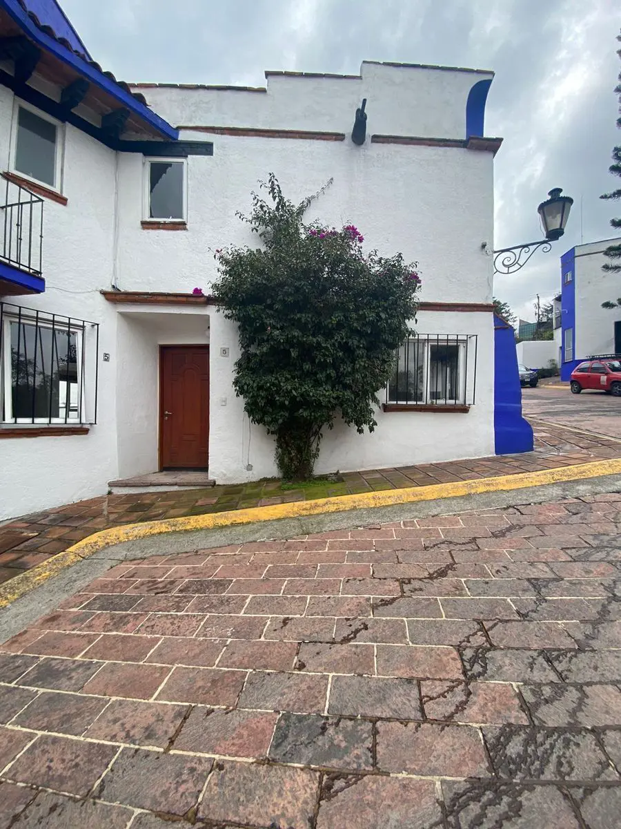 Casa en renta en Lomas de Tecamachalco, Naucalpan de Juárez — foto 1 de 14