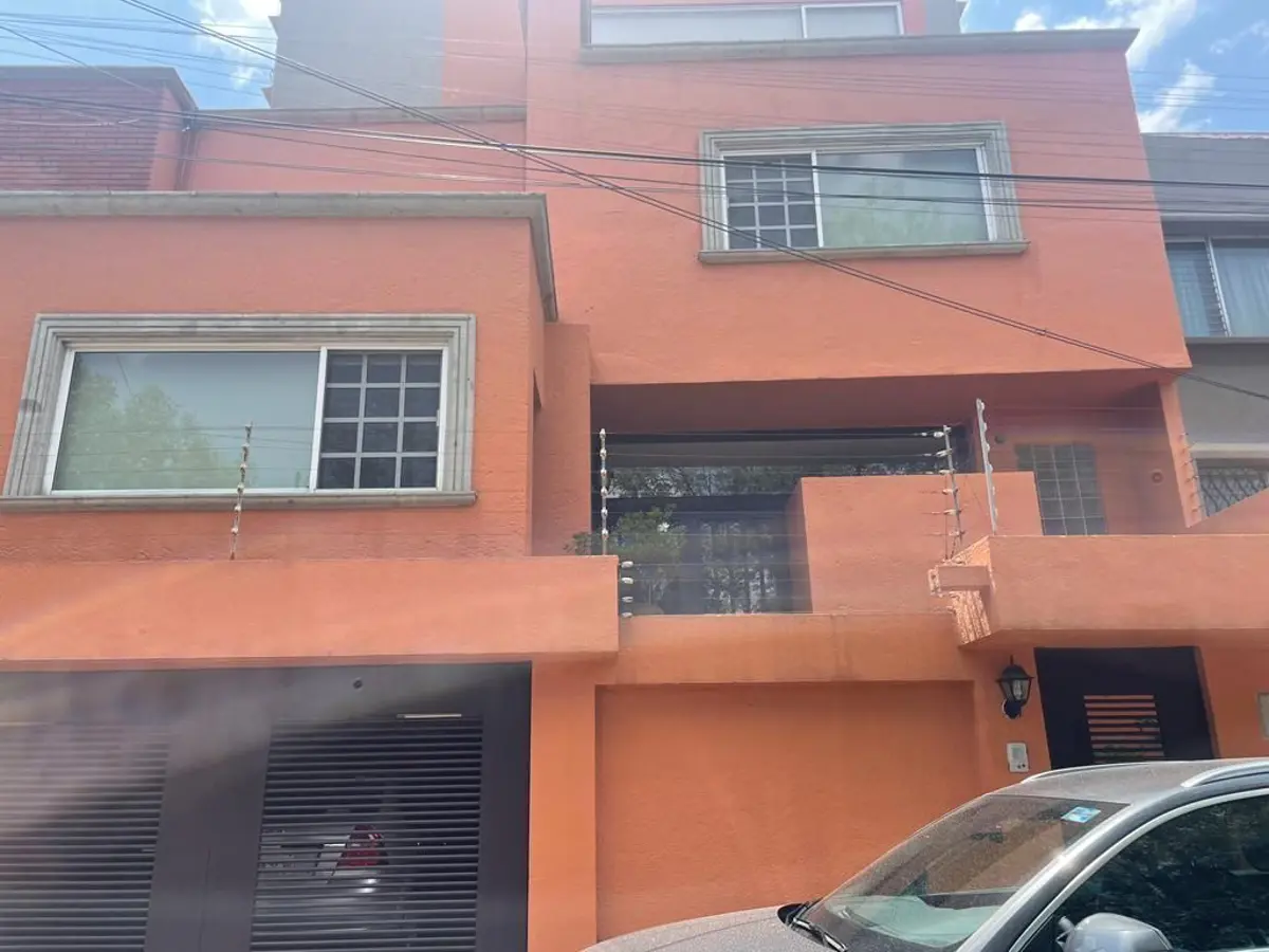 Casa en venta en Lomas Hipodromo, Naucalpan de Juárez — foto 1 de 22