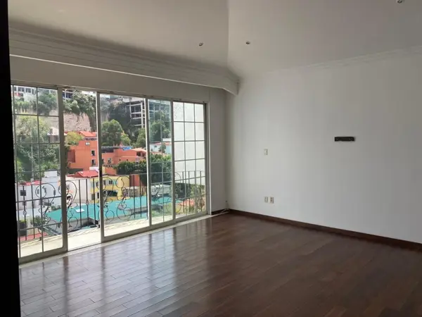Casa en venta en Lomas de Tecamachalco, Naucalpan de Juárez — foto 3 de 29