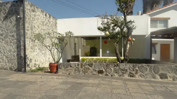 Casa en venta en Lomas de Atzingo, Cuernavaca — foto 2 de 22
