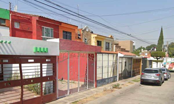 Casa en venta en Jardines del Nilo, Guadalajara — foto 3 de 13