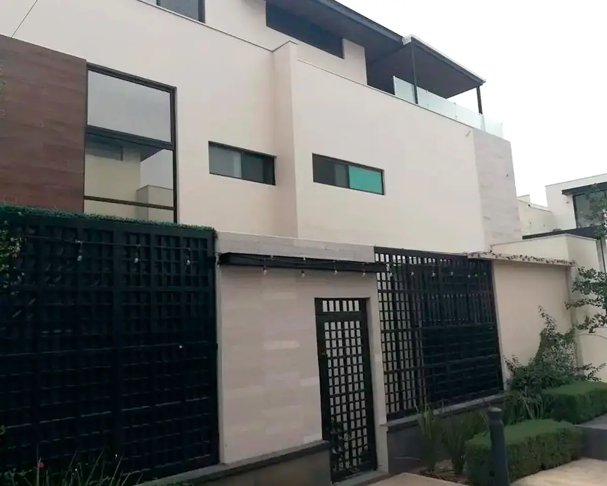 Casa en venta en Península, García — foto 1 de 13