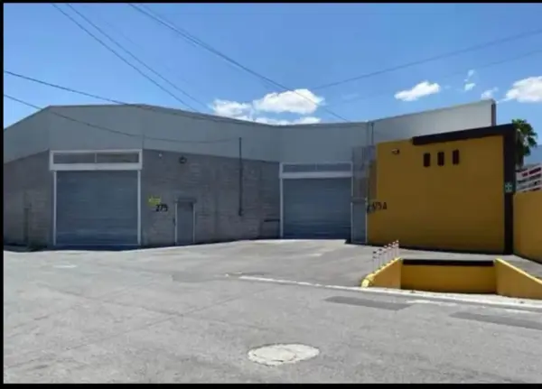 Renta de Bodega Comercial en Zona Industrial de Saltillo