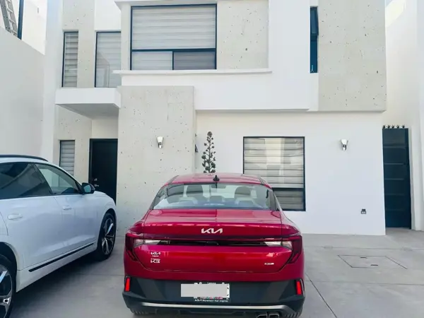 Casa en venta en Los Viñedos, Torreón — foto 2 de 32