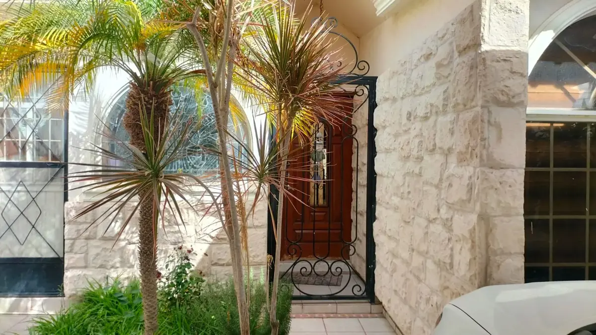 Casa en venta en Torreón Jardín, Coahuila - Amplia y bien ubicada Casa en venta en Torreón Jardín, Coahuila - Amplia y bien ubicada