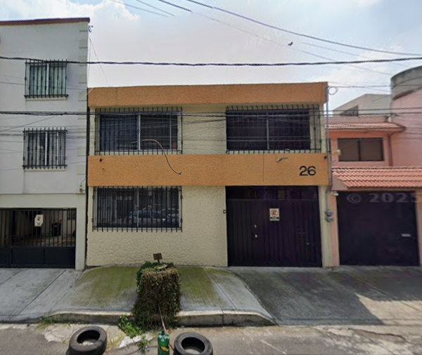 GRAN OPORTUNIDAD DE REMATE HIPOTECARIO CASA EN COL. SANTA MARIA LA RIBERA, CUAUHTÉMOC.