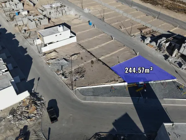 Terreno en venta en Las Brisas, Saltillo — foto 2 de 6