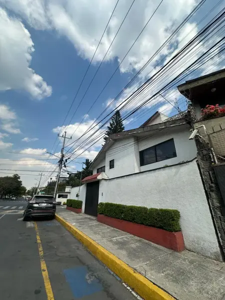 Casa en venta en Jardines del Pedregal de San Angel, Coyoacán — foto 2 de 12