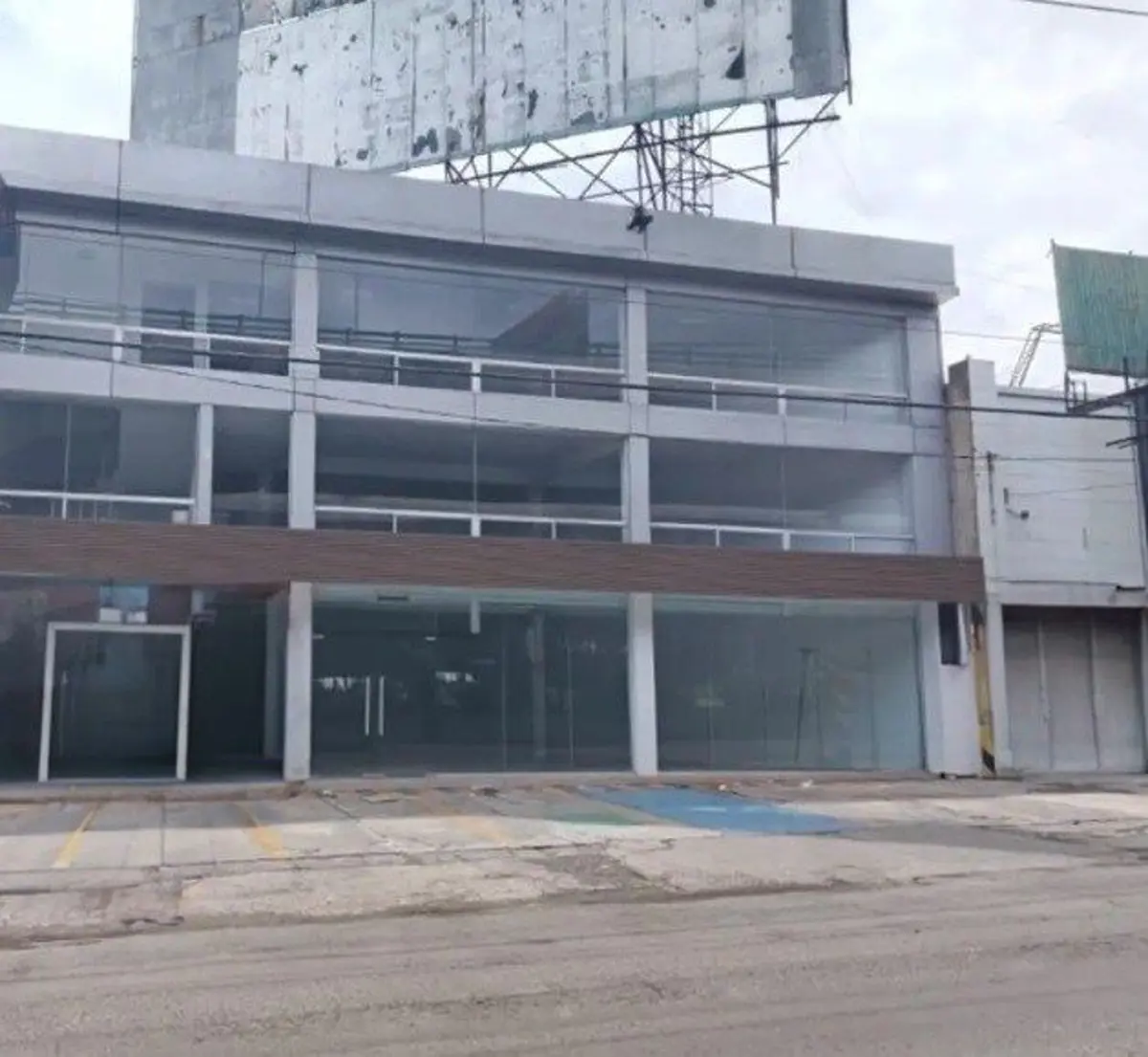Local en renta en Industrial Alce Blanco, Naucalpan de Juárez — foto 1 de 12