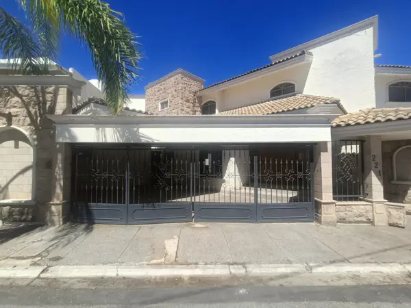 Casa en Remate con posesion  en Residencial el Fresno, Torreón MM8011