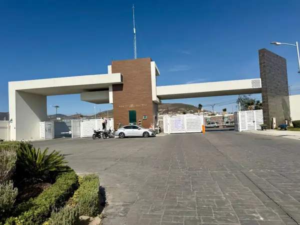 Casa en venta en Monte Olimpo Residencial, Pachuca de Soto — foto 2 de 32