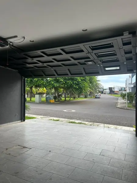 Casa en venta en Lomas de la Rioja, Alvarado — foto 3 de 17