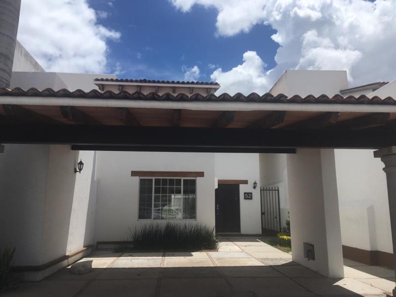 Casa en renta en Privada Bellavista, Corregidora — foto 1 de 29