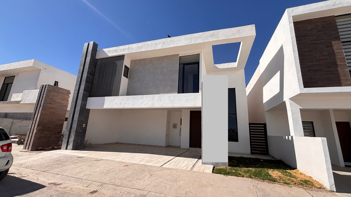 Casa en venta en Villas del Renacimiento, Torreón — foto 1 de 25