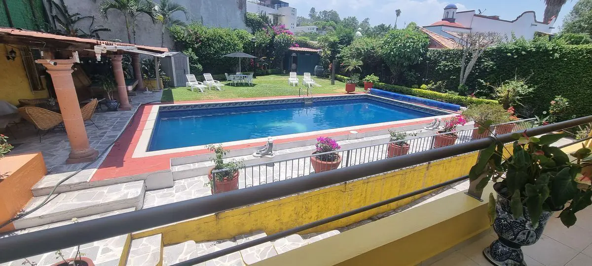 Casa en venta en Vista Hermosa, Cuernavaca — foto 1 de 41