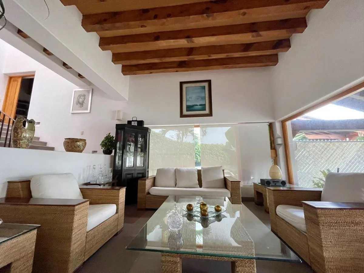 Casa en venta en Rancho Cortes, Cuernavaca — foto 1 de 44