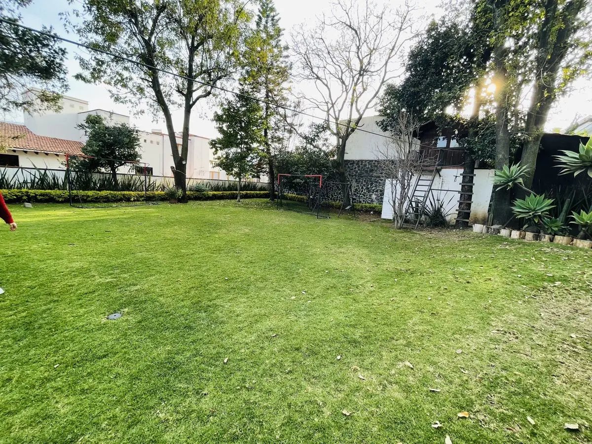 Terreno en venta en San Nicolás Totolapan, La Magdalena Contreras — foto 1 de 12