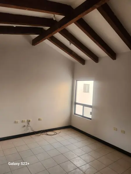 Casa en renta en Bugambilias, Saltillo — foto 3 de 10