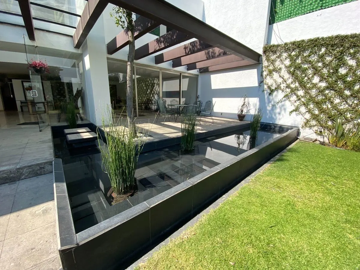 Casa en venta en Jardines del Pedregal, Álvaro Obregón — foto 1 de 32