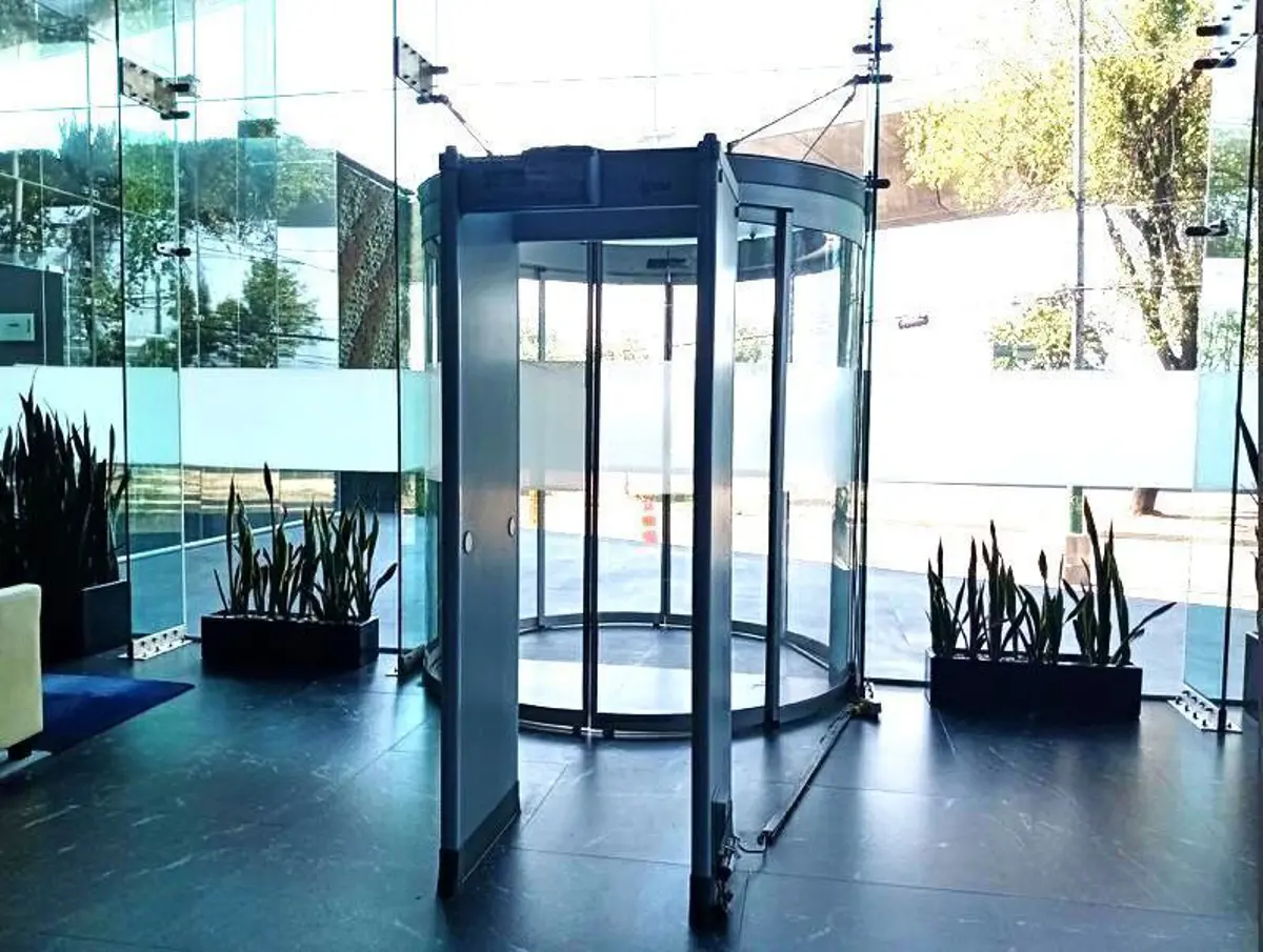Oficina en renta en Insurgentes Cuicuilco, Coyoacán — foto 1 de 9